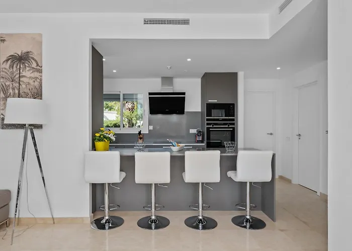 Alcazaba Lagoon 2465 Daire