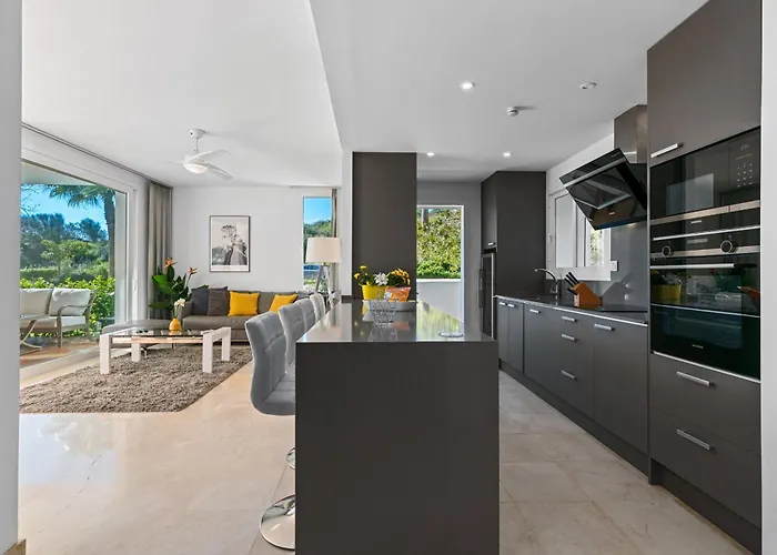 Alcazaba Lagoon 2465 Apartment Estepona