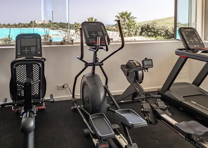 Alcazaba Lagoon 2465