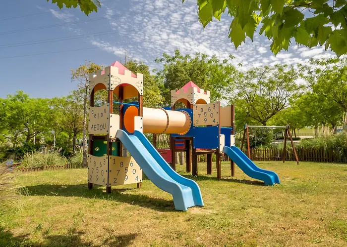 Alcazaba Lagoon 2465 Эстепона